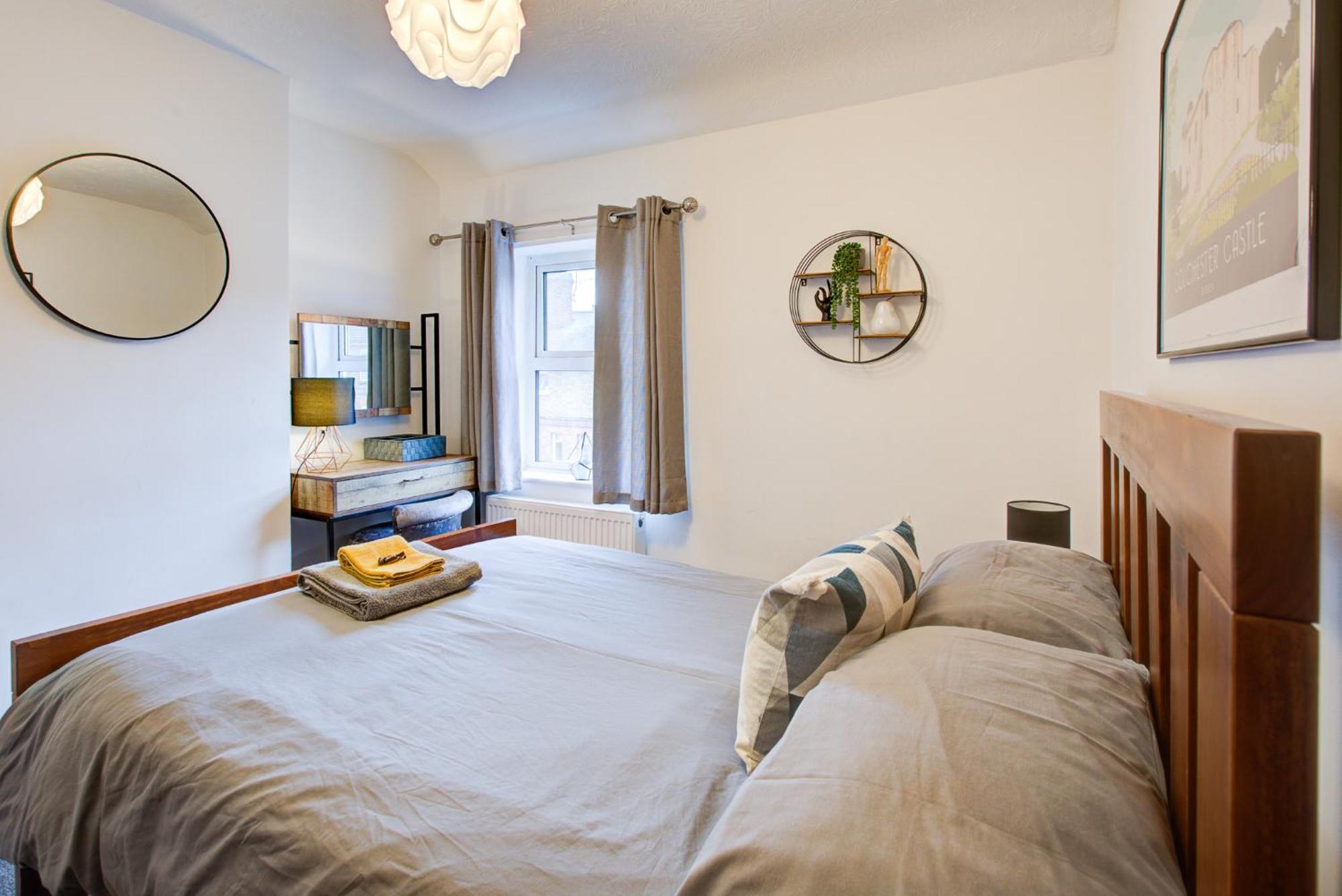 'Number 11' Central Colchester - Super Convenient 2 X Double Bed 1 X Single Bed Cottage Plus Office & Garden, 8 Min Walk Nth Station & Town Ctr, 2 Min Walk Local Shops & Restaurants 외부 사진
